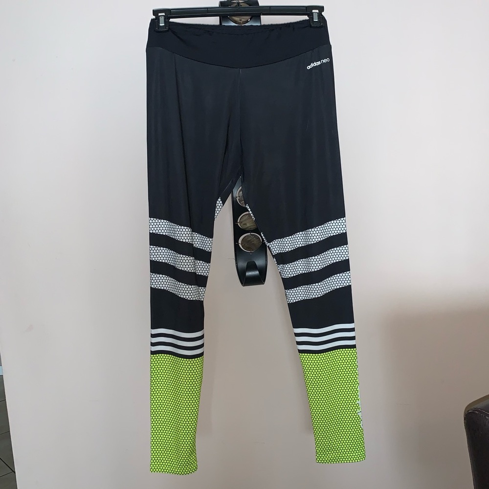 Adidas leggings size M but they run Large